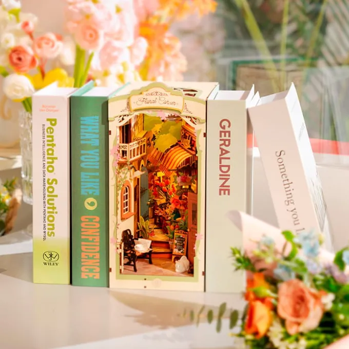 Book Nook Bausatz – Blumige Ecke