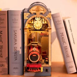 Book Nook Bausatz – Zeitreise