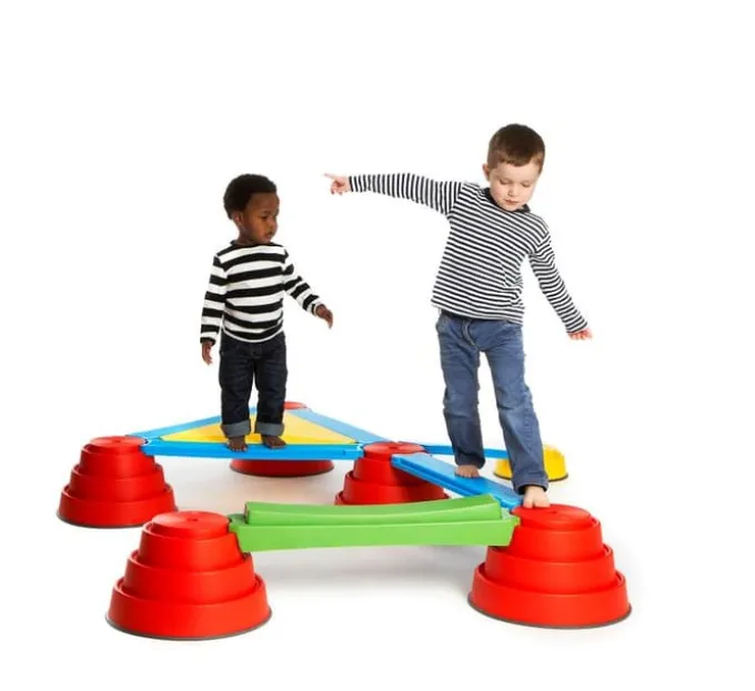 Build N'Balance - Dreiecksplattform