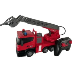 Ferngesteuertes Feuerwehrauto mit Wasserspritze