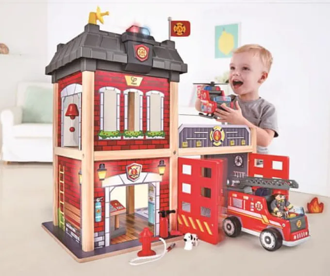 Feuerwache aus Holz - 13 Teile