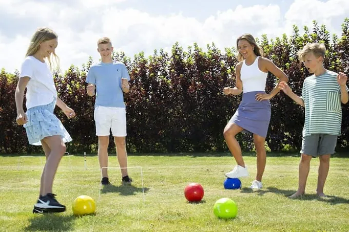 Gartenspiel - Fußballkrocket