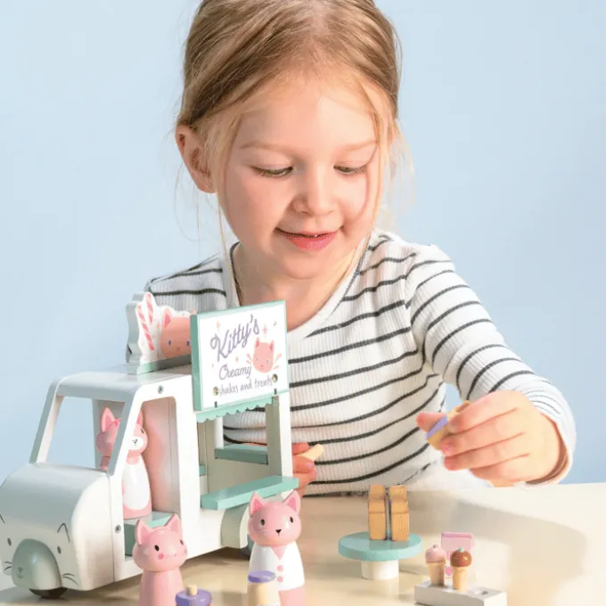 Kittys Milchshake-Wagen