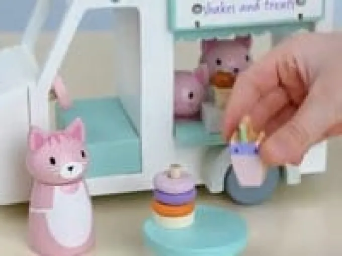 Kittys Milchshake-Wagen
