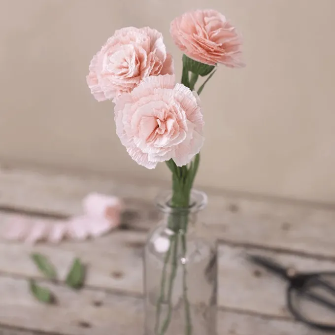 Krepppapier, 8 x 25x60 cm - lila/pink