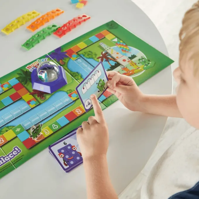 Numberblocks - Spiel "Race to pattern palace"