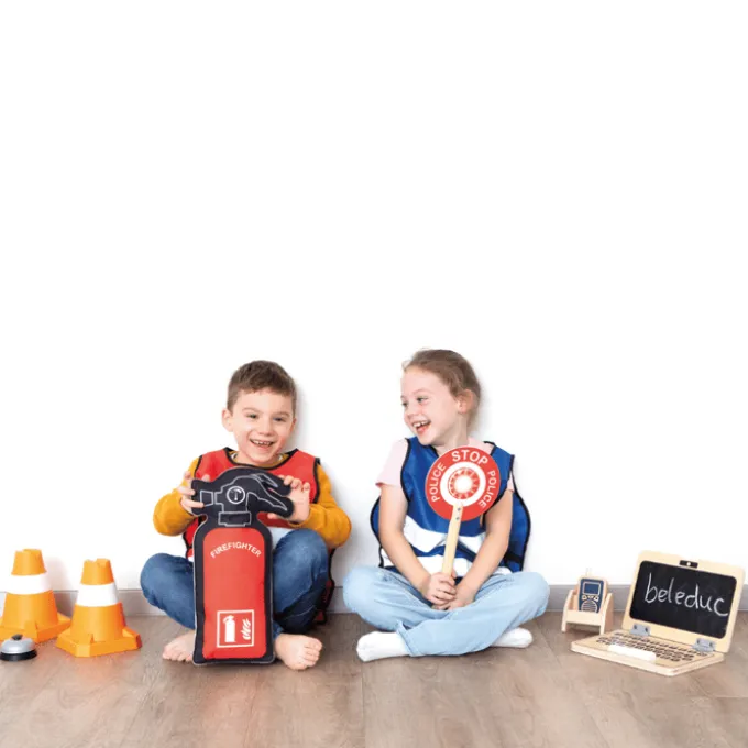 Rollenspielset – Feuerwache & Polizeistation