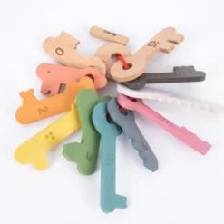 Schlüssel aus Holz - Regenbogen, 11 Stk