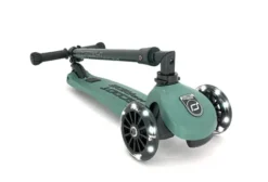 Scooter - Highwaykick 3 mit LED, Forest