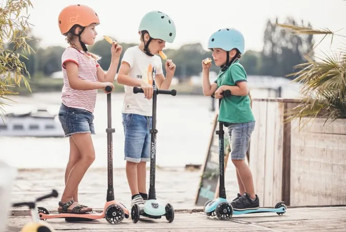 Scooter - Highwaykick 3 mit LED, Peach