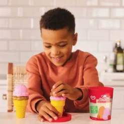 Spiel-Eis - Kugeleis, Erdbeere & Karamell