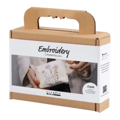 Sticke deine eigene Make-up-Tasche