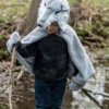 Wolf mit Pfoten (18-36 Monate)