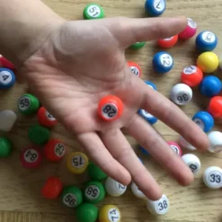 Zahlenlotto Zubehör - Kugeln mit Zahlen, 90 Stk.